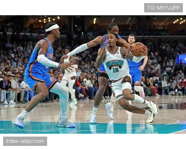 官方：贾·莫兰特荣获西部二月最佳球员奖项